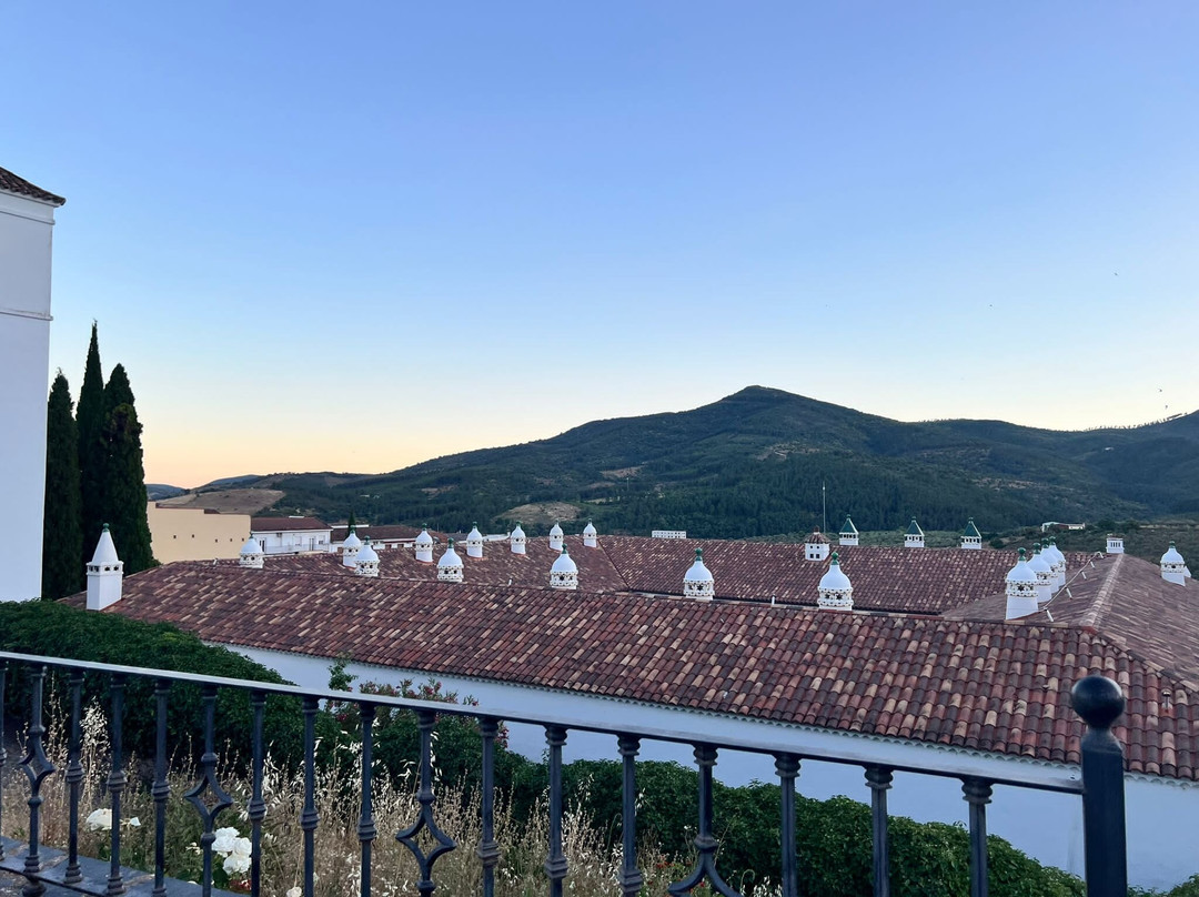 Hostal Alba Taruta主图