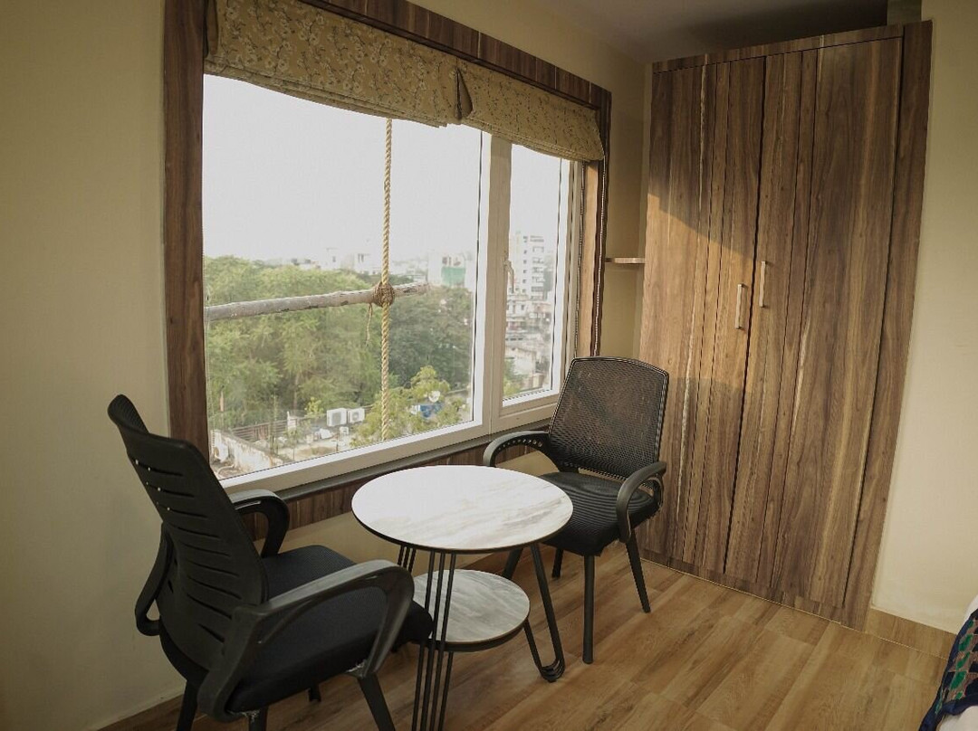 Hotel Grand Residency