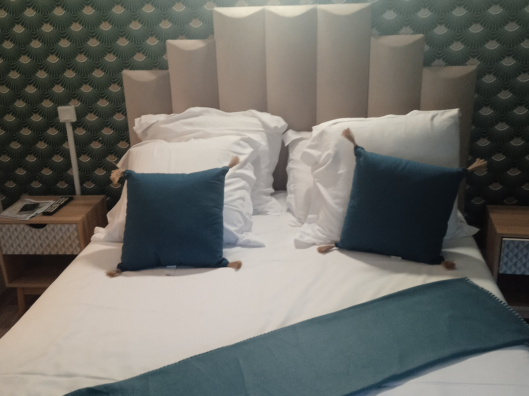 安扎克中心酒店主图