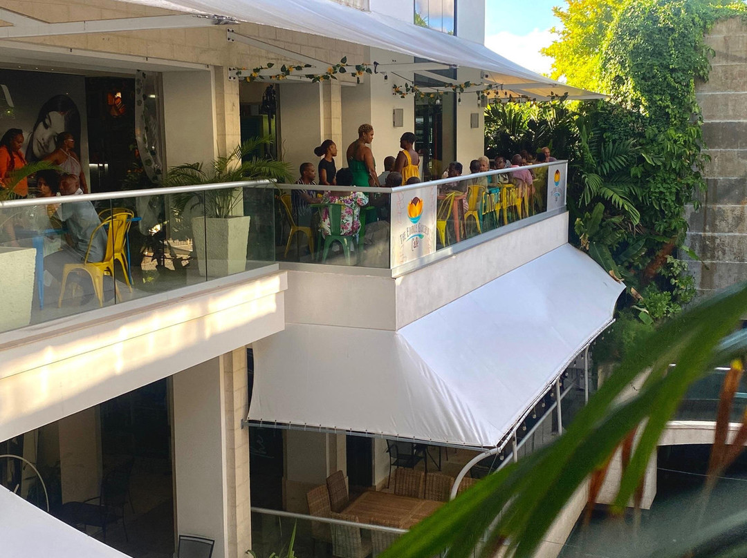 The Edible Garden Cafe