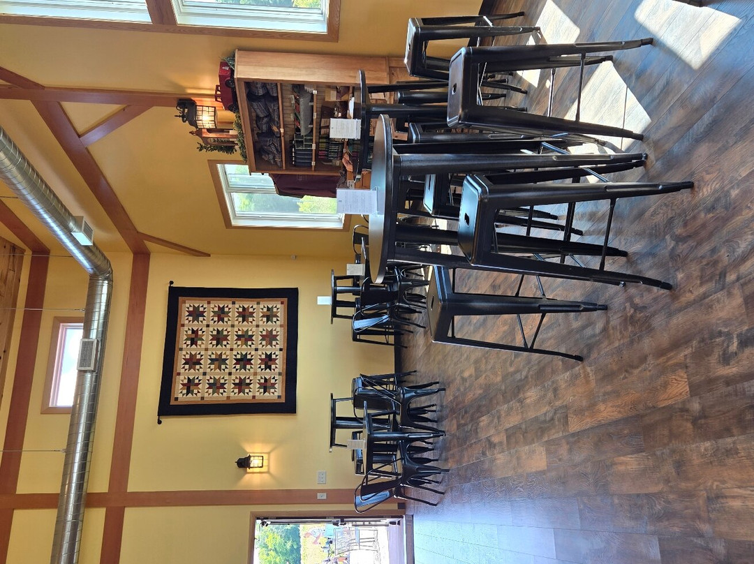 Anchored Roots Vineyard & Winery-Egg Harbor必去景点