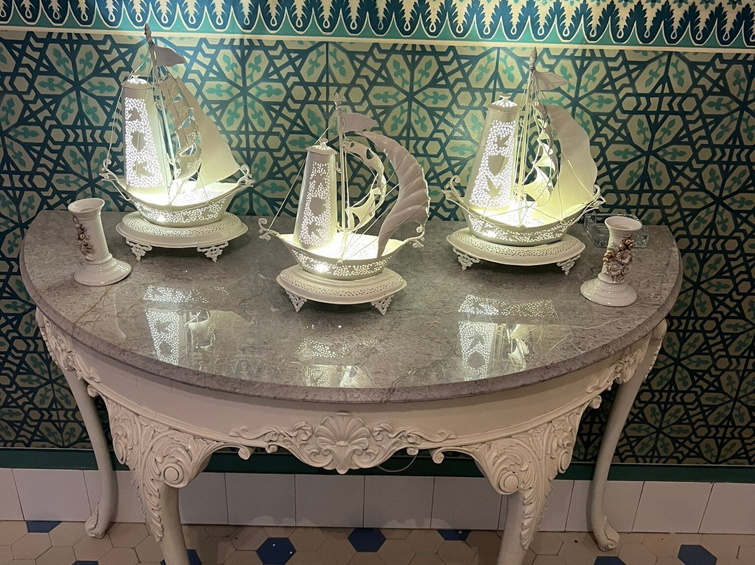 班瓦尔尼瓦斯酒店主图