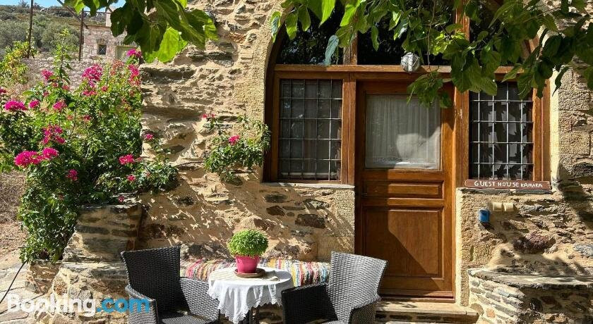 Guesthouse Kamara主图