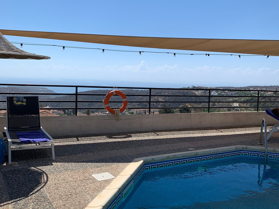 Hill View Hotel Apartments主图