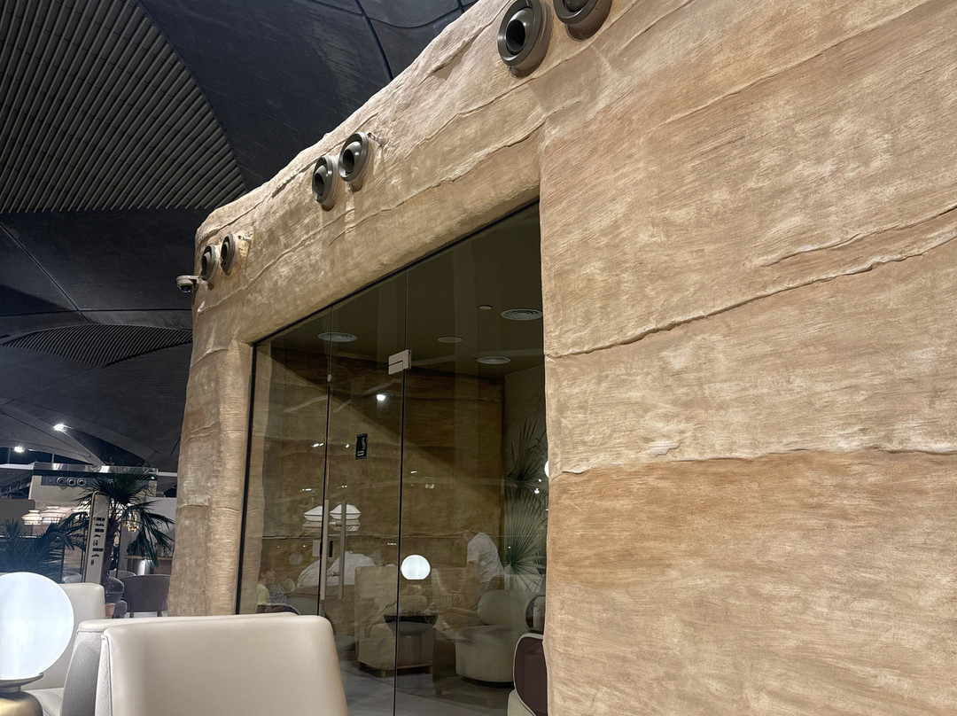 Plaza Premium Lounge (departures)-安曼必去景点