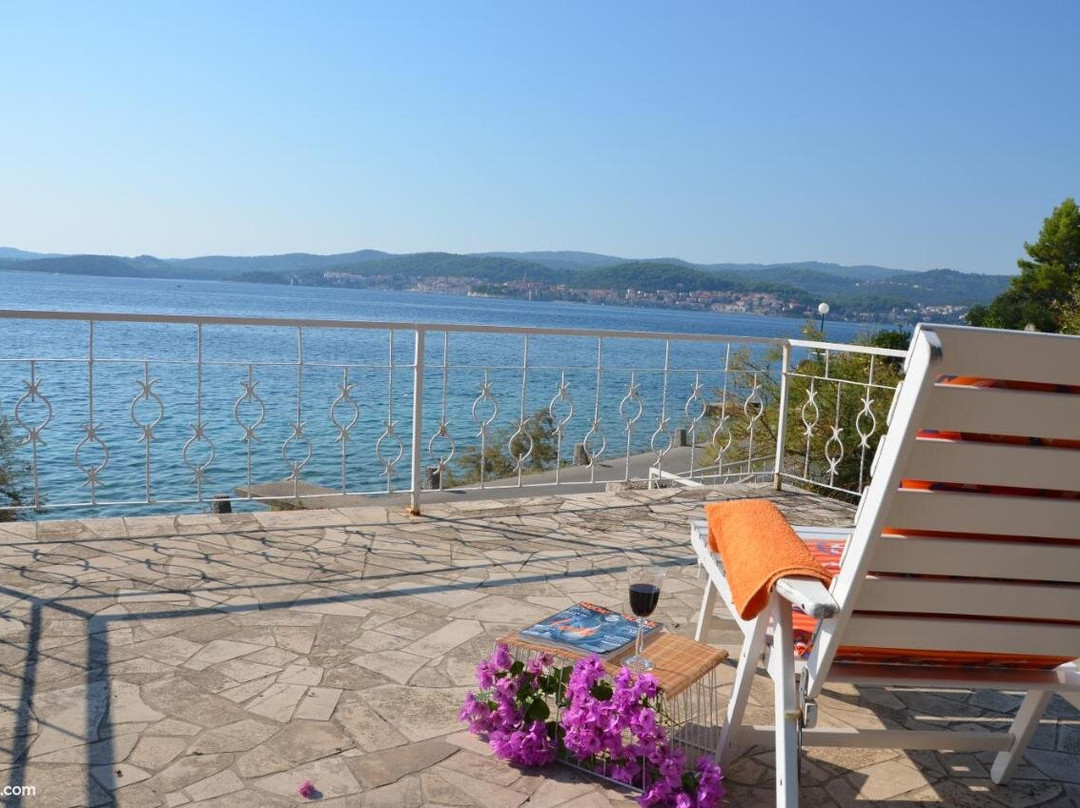 Apartments Sestanovic