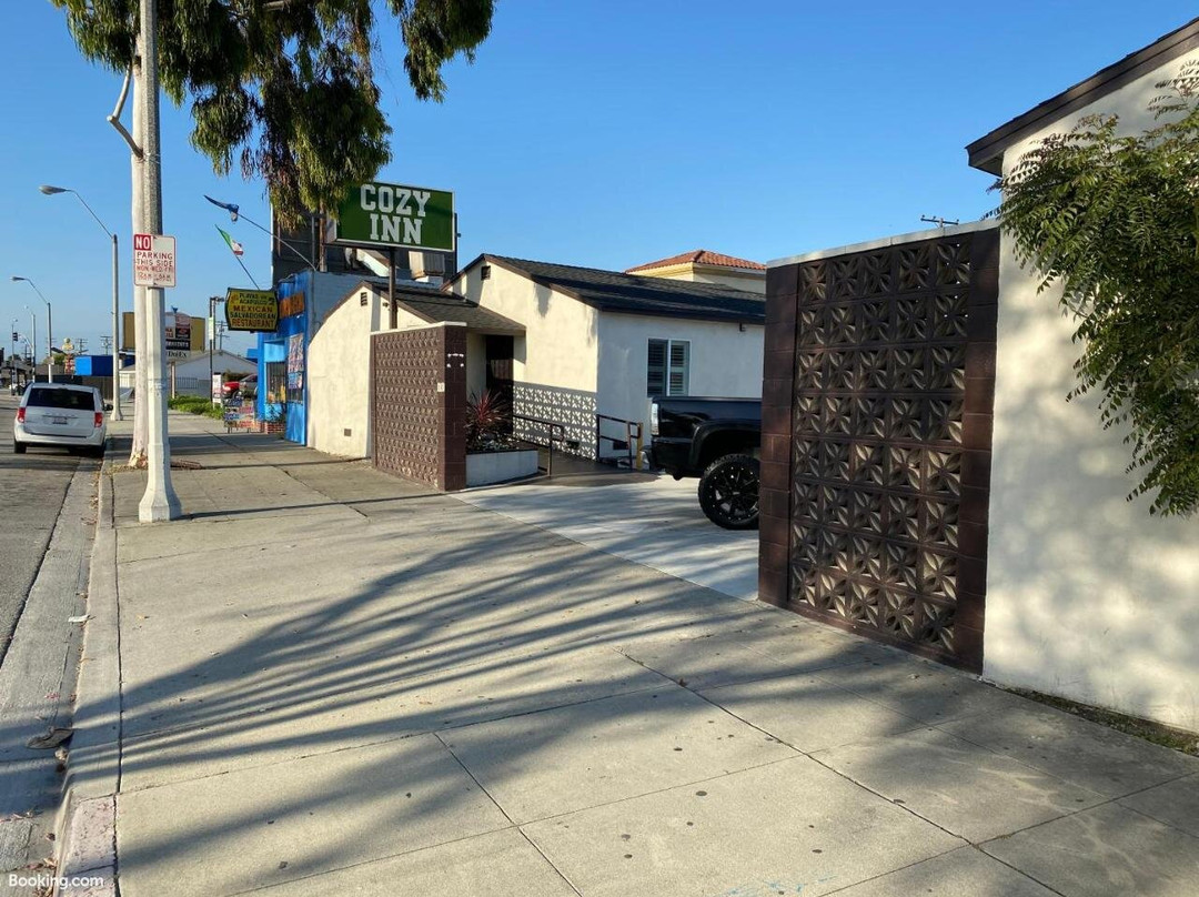 Cozy Motel主图