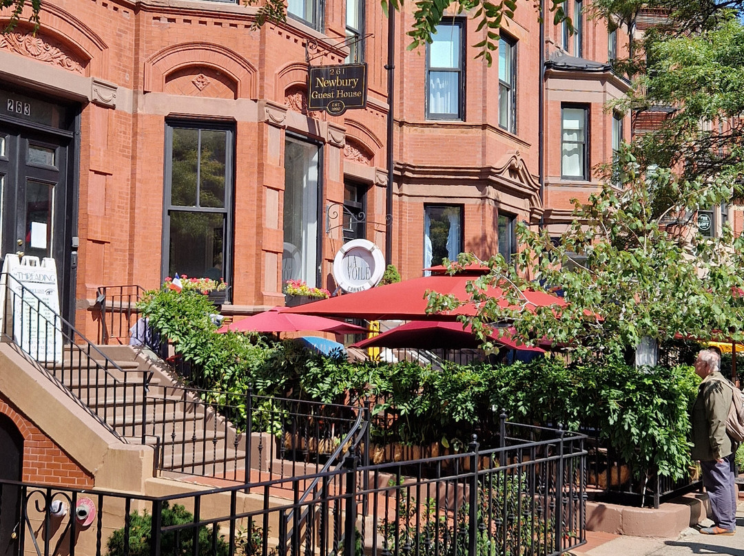 纽伯里宾馆主图