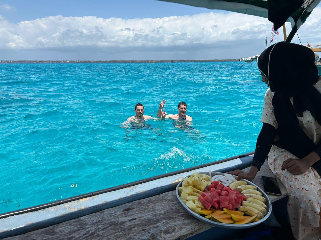 ZanOmar Tour & Safaris Limited-蓬圭必去景点