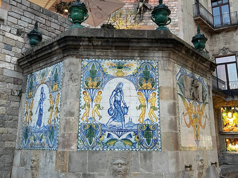 Font de Santa Anna-巴塞罗那必去景点