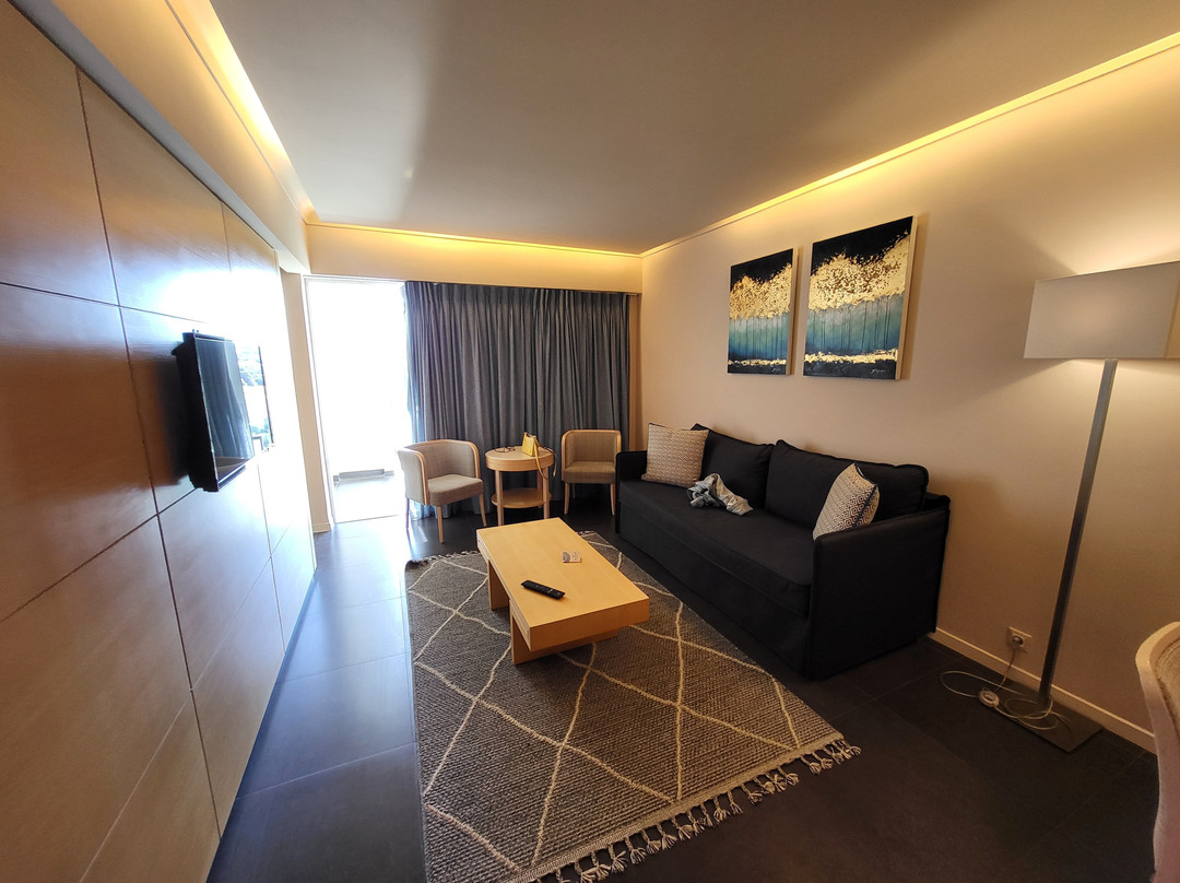 Eden Roc Hotel主图