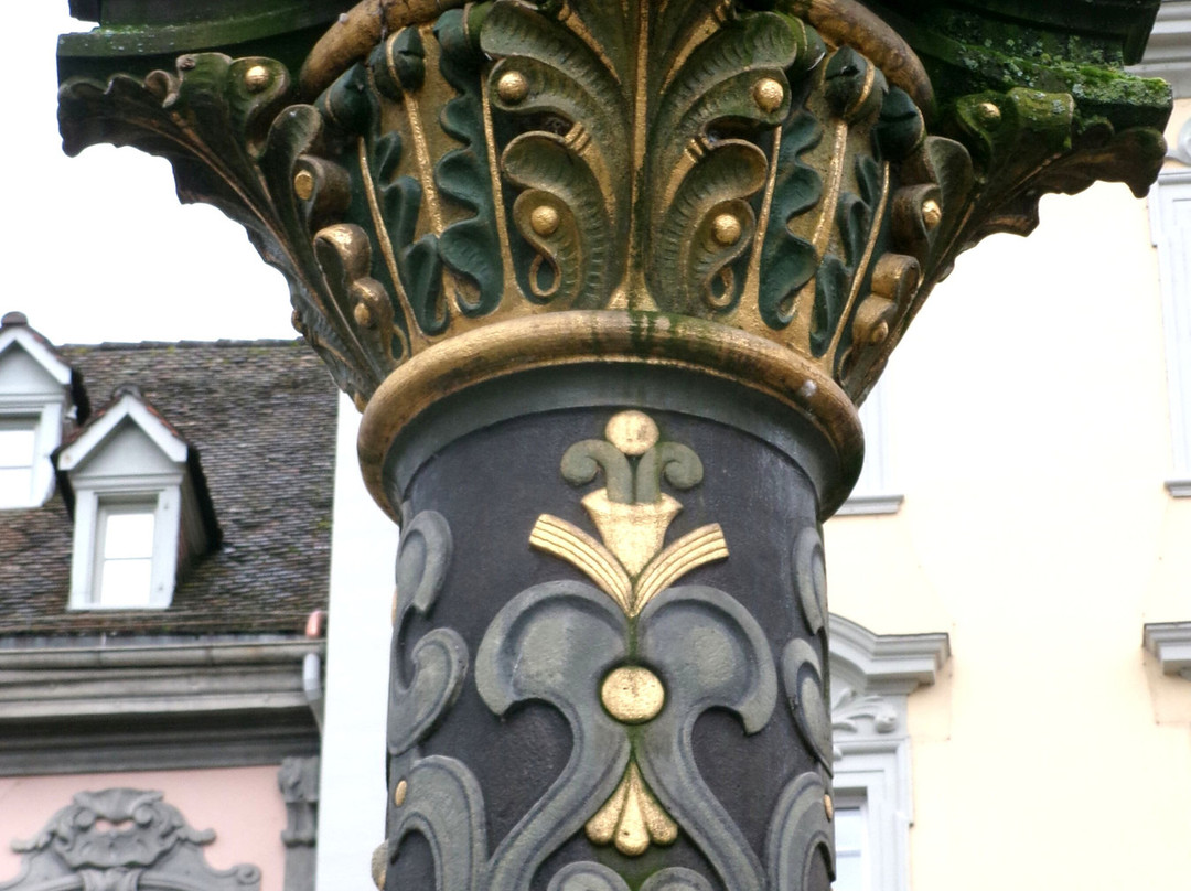 Metzger- oder Landsknechtbrunnen-沙夫豪森必去景点