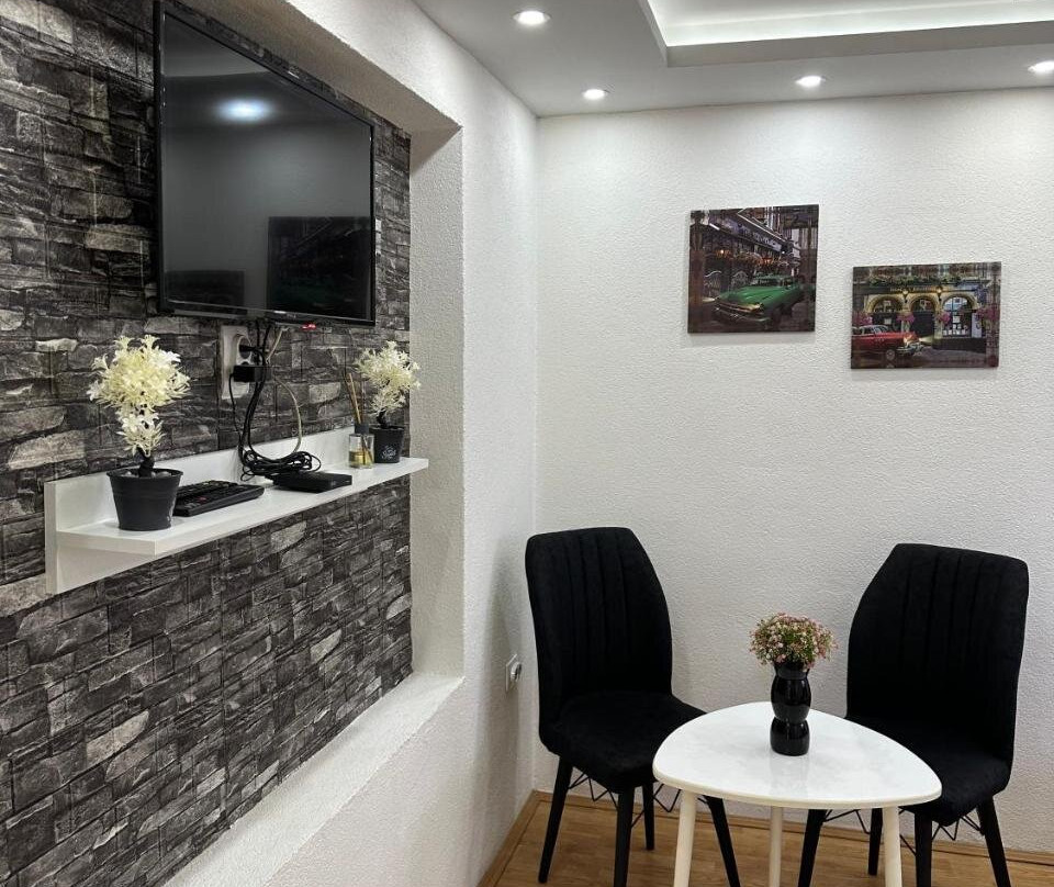 Hostel Gray
