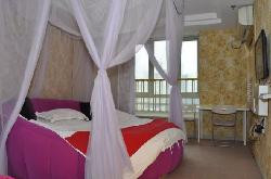 南京简爱主题酒店新街口城开约瑟夫店主图