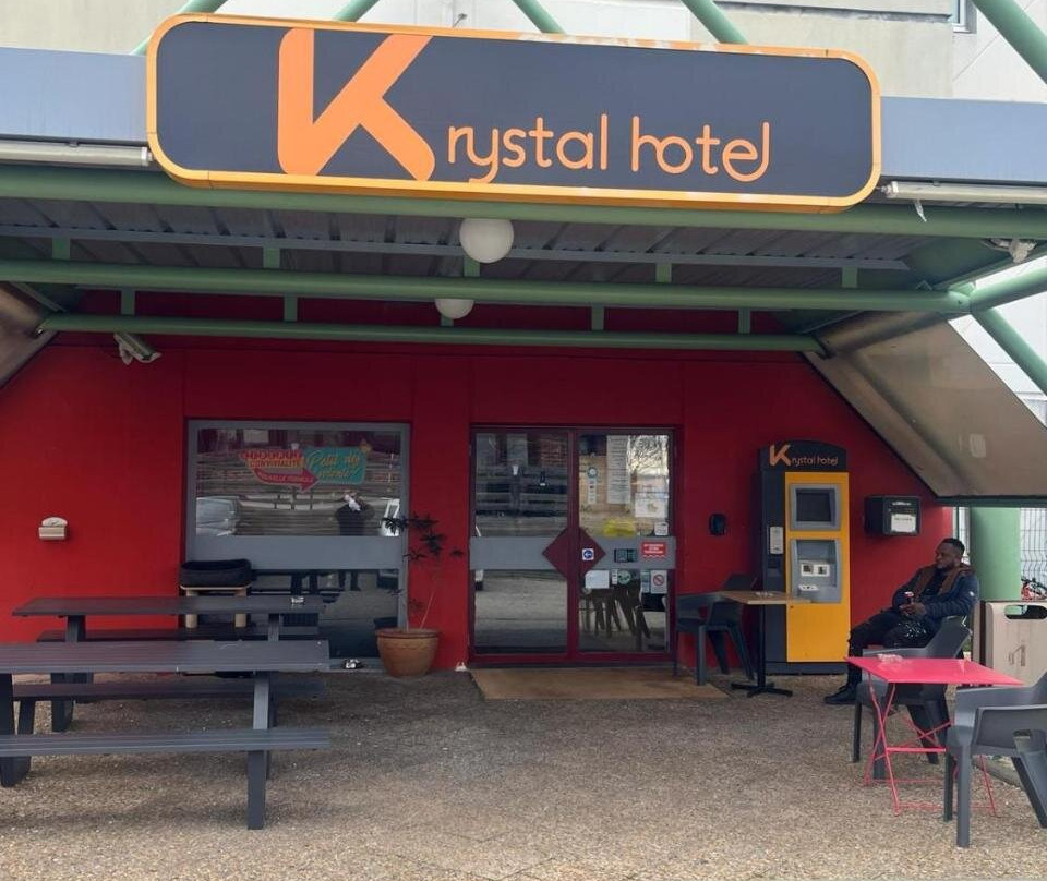 Krystal Hotel