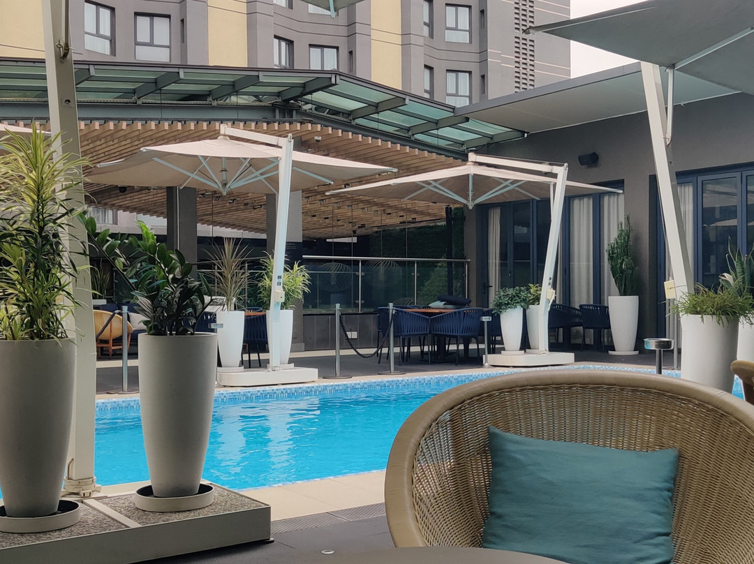 K Hotel Douala主图