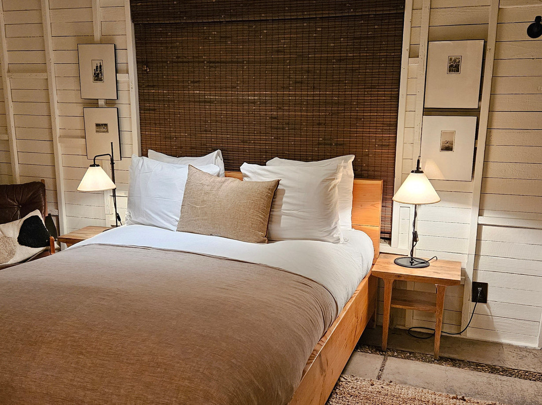 斯派罗木屋度假酒店主图