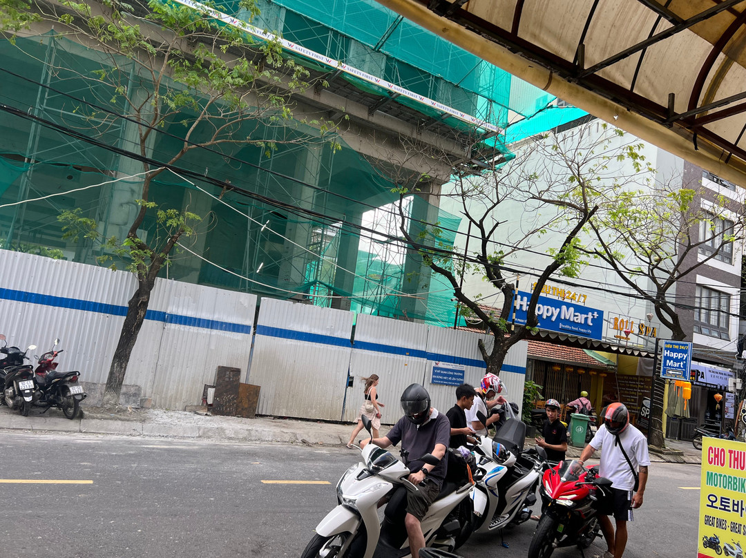 Motorbikes Rental Da Nang -Quang Nga-岘港必去景点