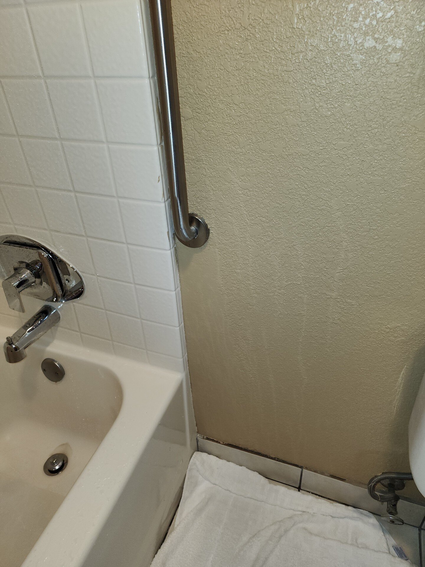 Best Western Wilsonville Inn & Suites-浴室