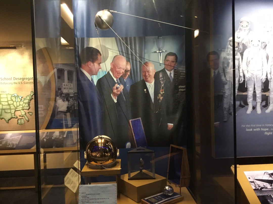 Dwight D. Eisenhower Presidential Library and Museum景点图片
