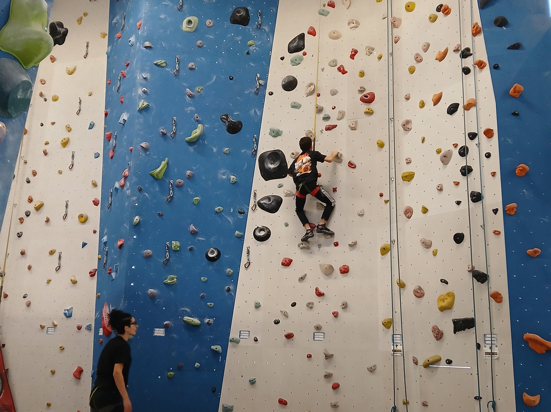 UP Urban Climbing景点图片