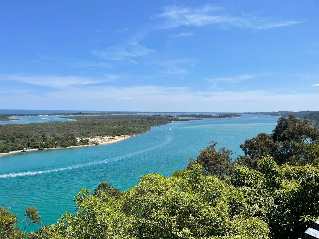 Lakes Entrance Lookout景点图片