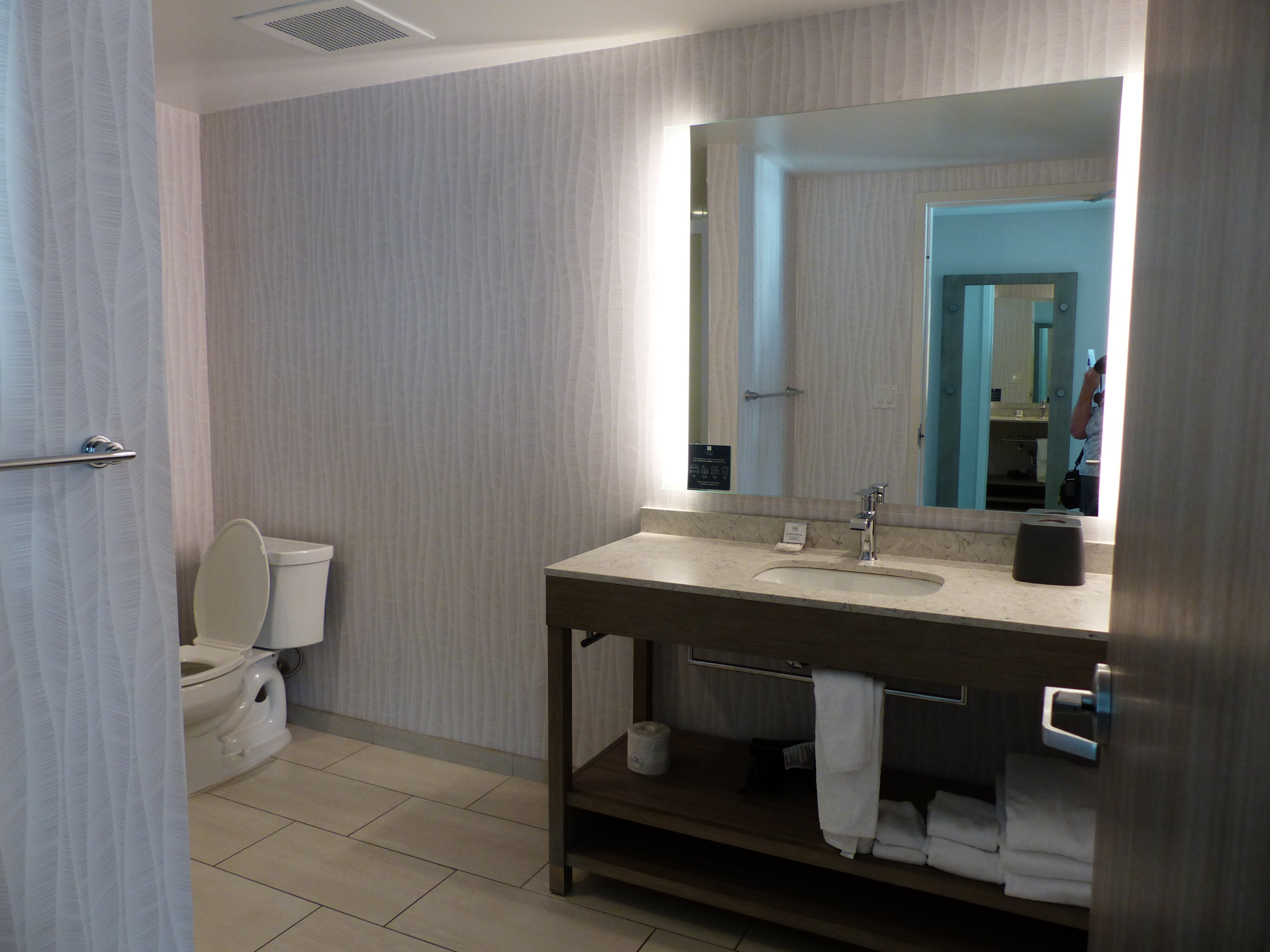 Hyatt Place Panama City Beach / Beachfront-浴室