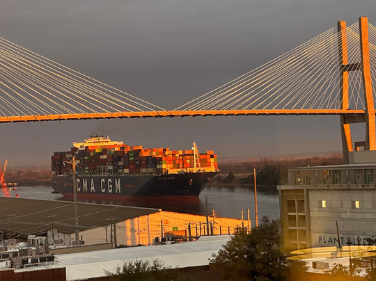 DoubleTree by Hilton Hotel Savannah Historic District主图