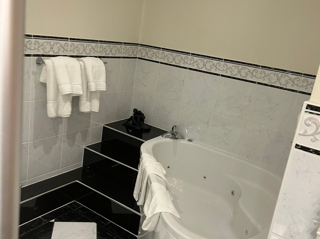 Broadhaven Bay Hotel主图