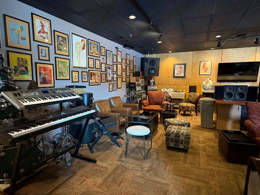 Studio Winery + Geneva Lake Distilling-日内瓦湖必去景点