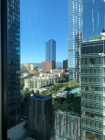 Holiday Inn Express 西洛杉矶主图