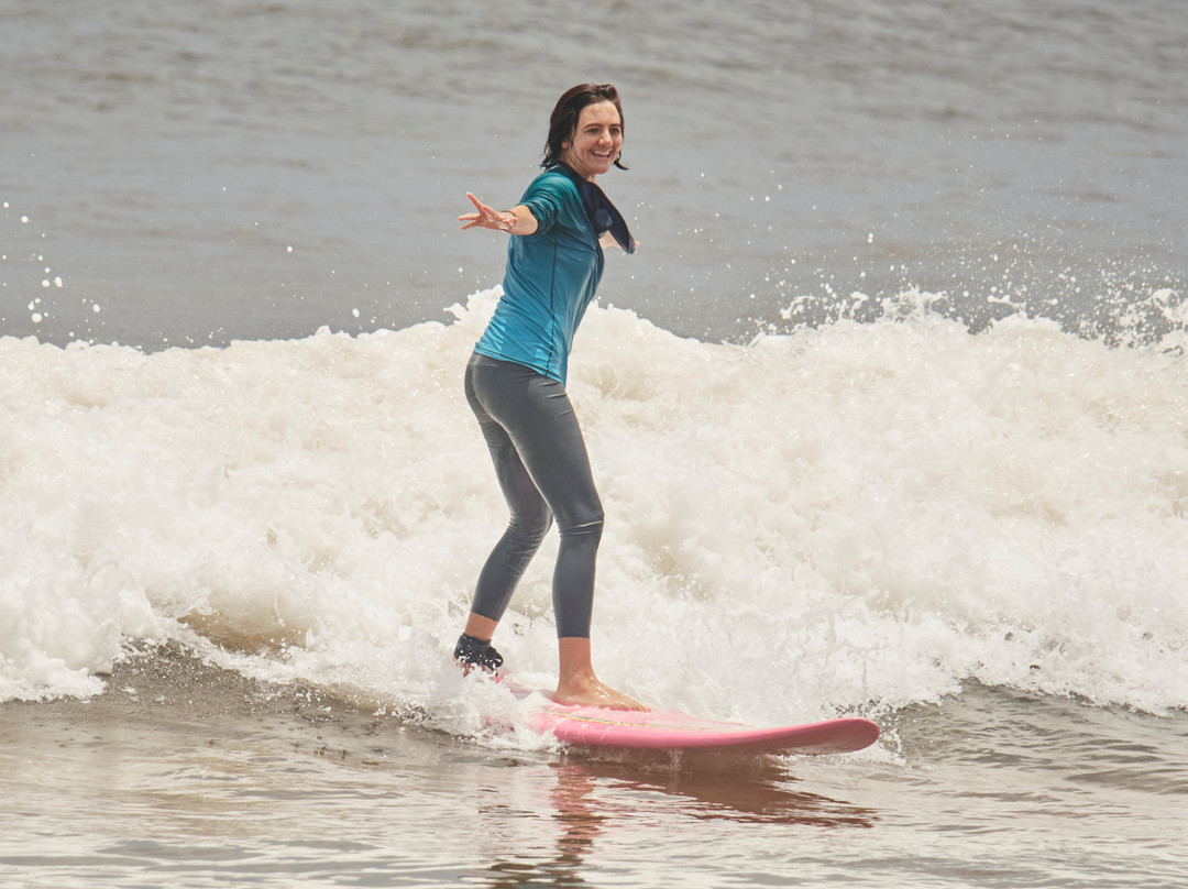 Junior's Surf School-Atlantic Shores必去景点