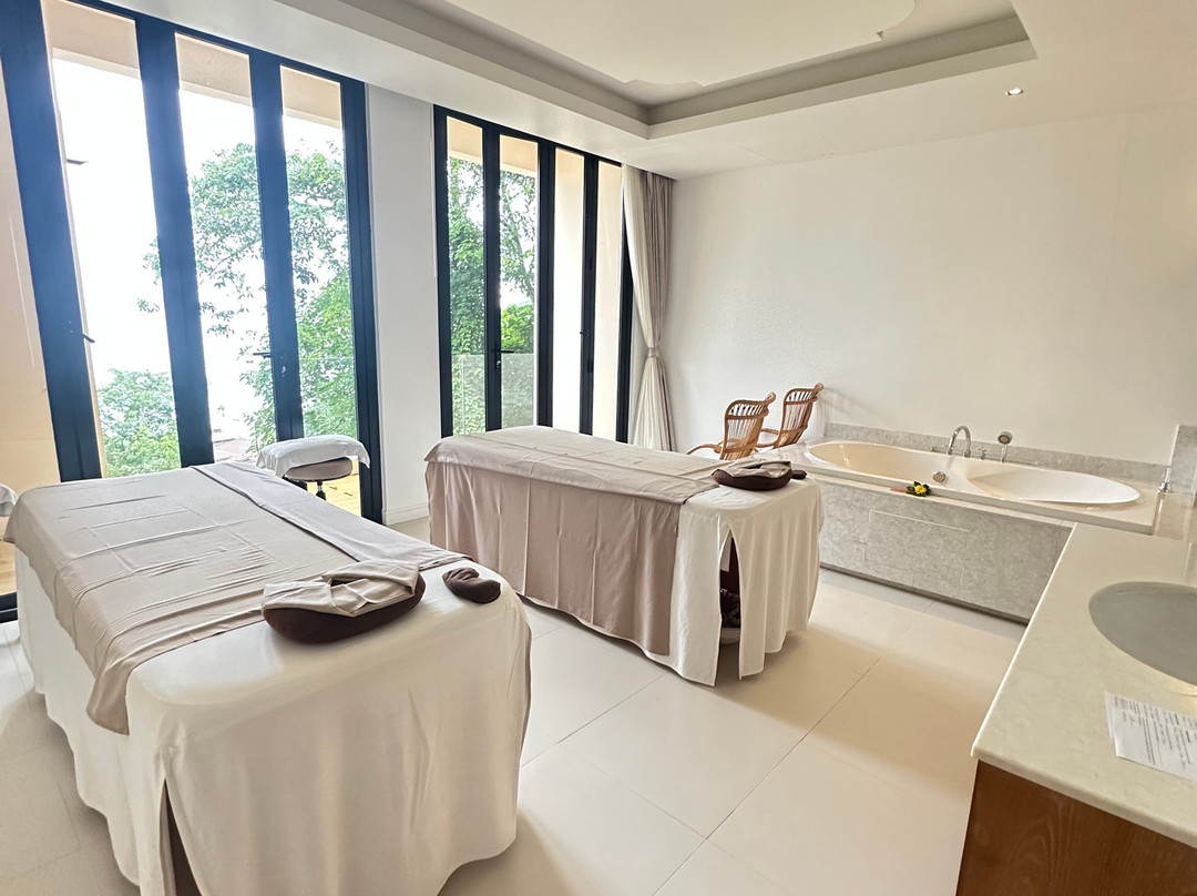 Shine Spa Phuket-攀瓦角必去景点