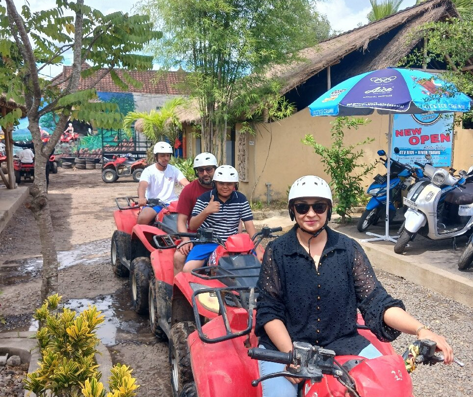 Ubud Traveltour景点图片