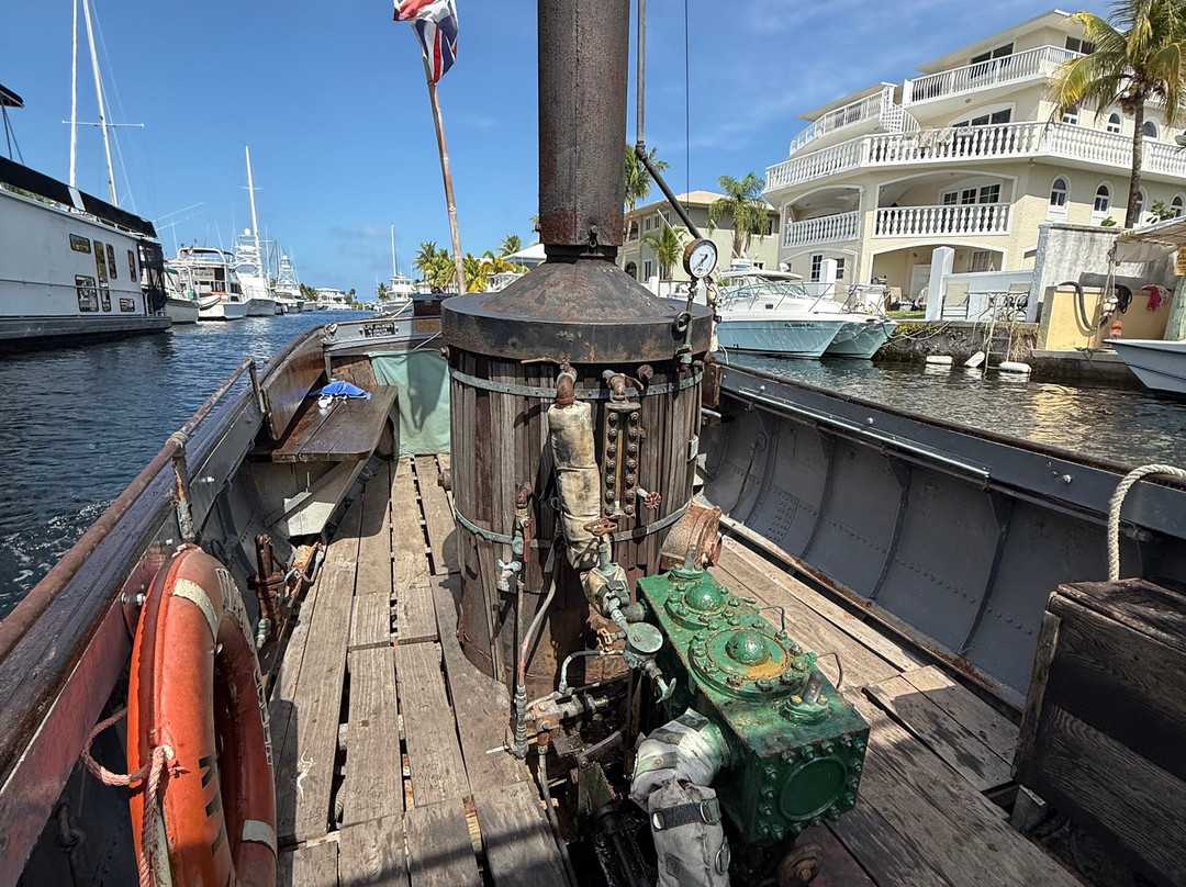 African Queen Canal Cruise-拉哥岛必去景点