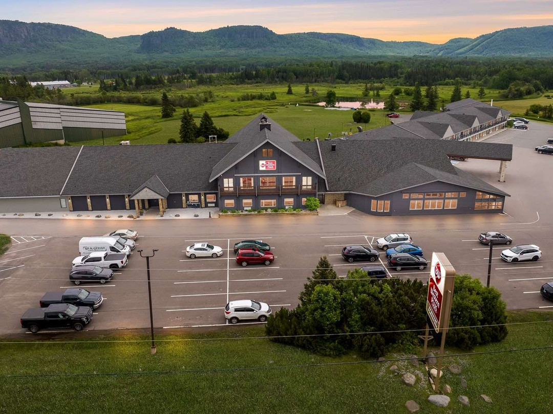 Slate River Valley酒店住宿-Best Western Plus Nor'Wester Hotel & Conference Centre