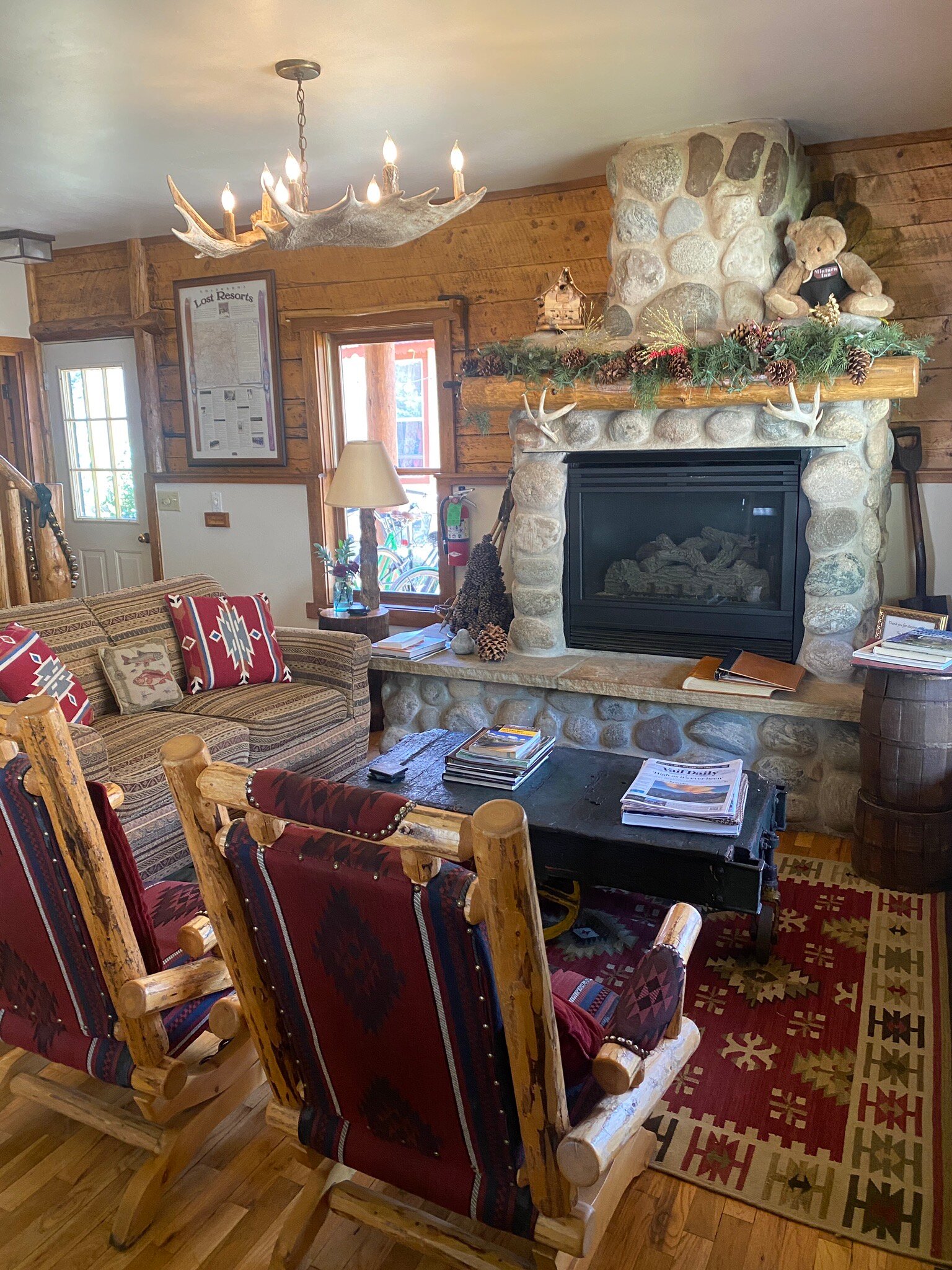 Minturn Inn-官方
