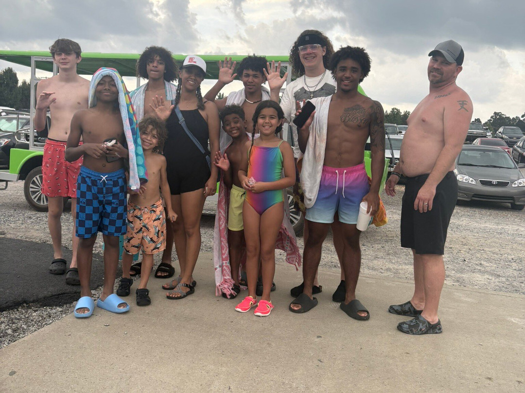 Venture River Family Water Park-Eddyville必去景点