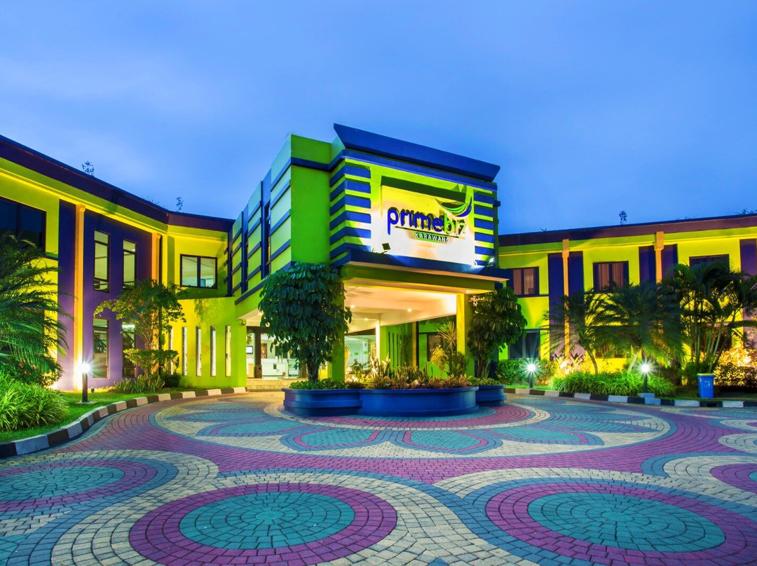 PrimeBiz Hotel Karawang主图
