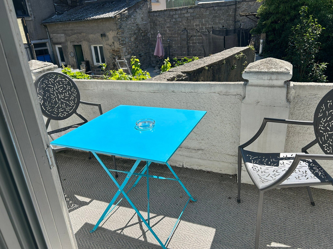 国际之家瑞莱斯德福希耶酒店主图