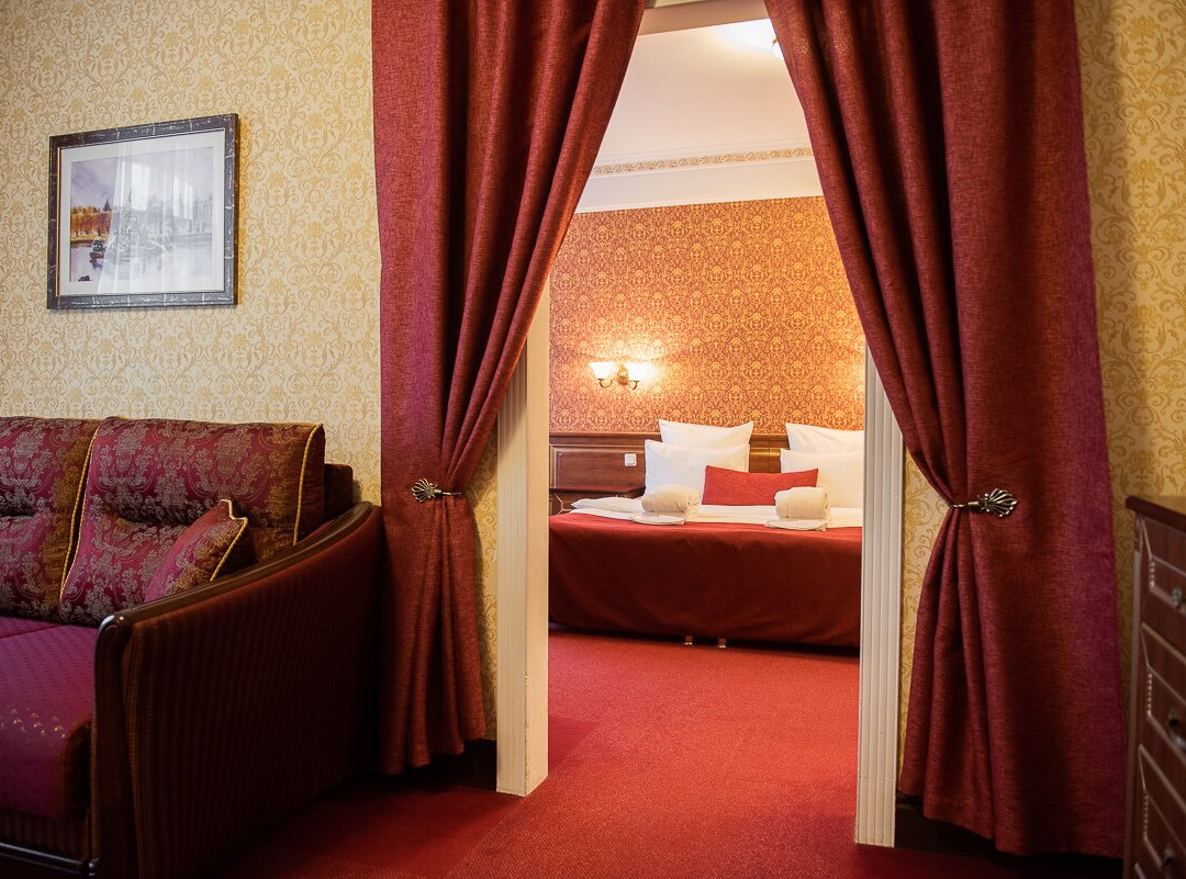 Grand Peterhof SPA Hotel主图
