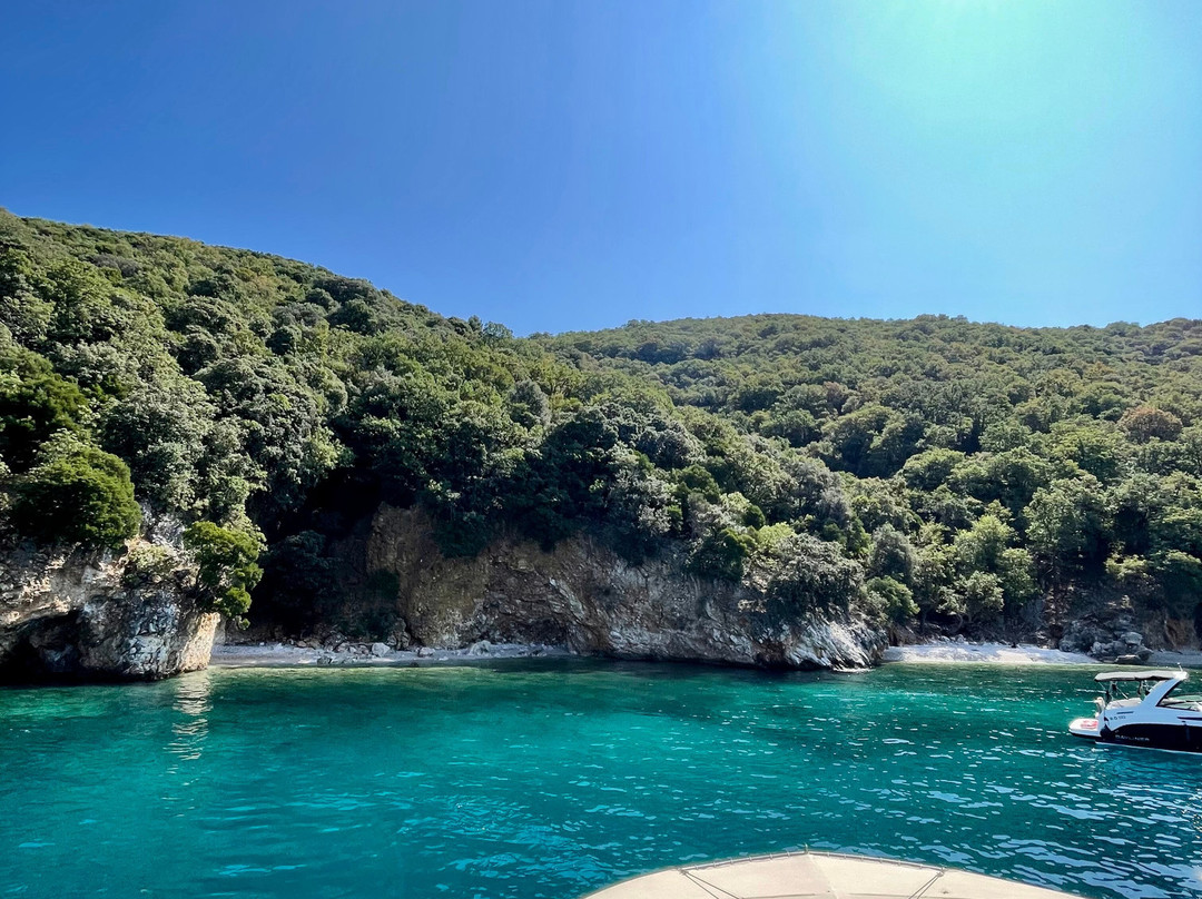 Boat tours Opatija-欧帕提亚必去景点