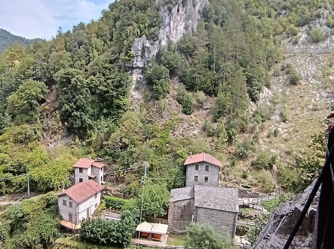 Grotte di Equi-Equi Terme必去景点