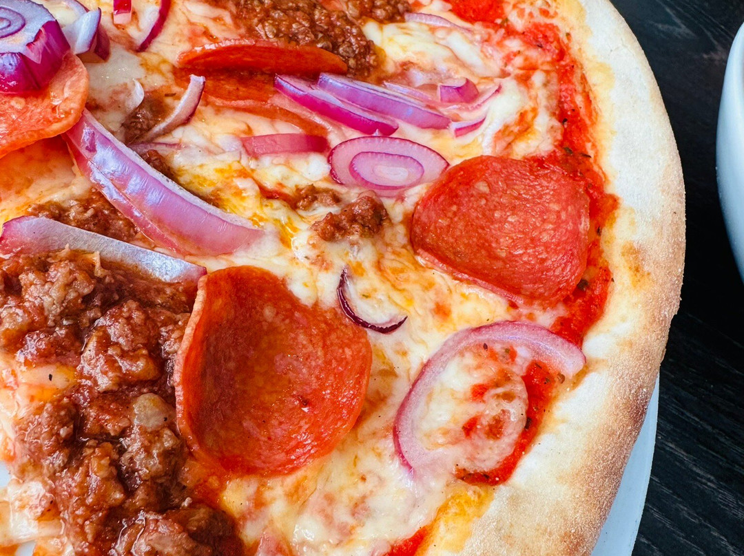 Jonell’s Pizza & Grill