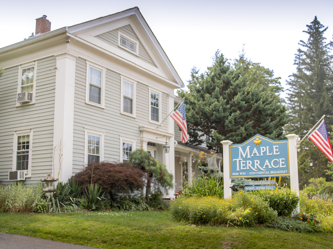 Maple Terrace主图