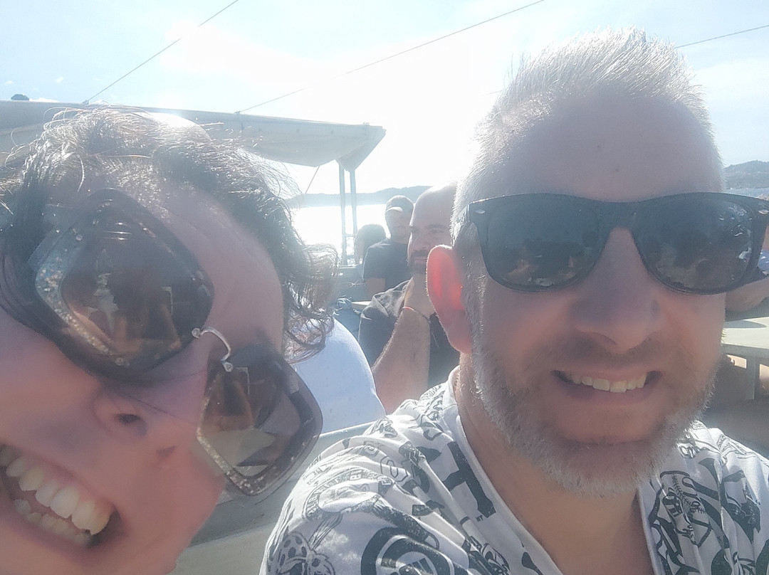 M/N Riviera di Gallura-拉马达莱娜必去景点