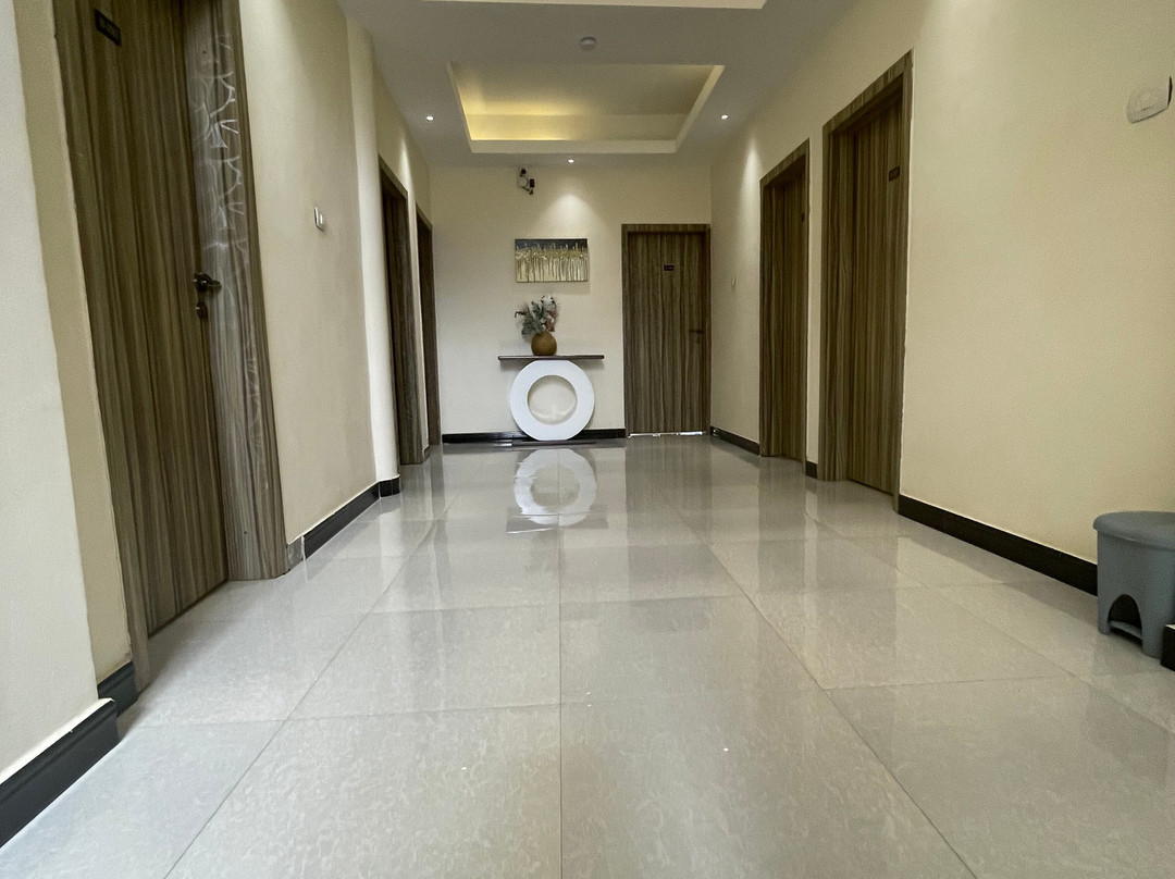 Saro Hotel