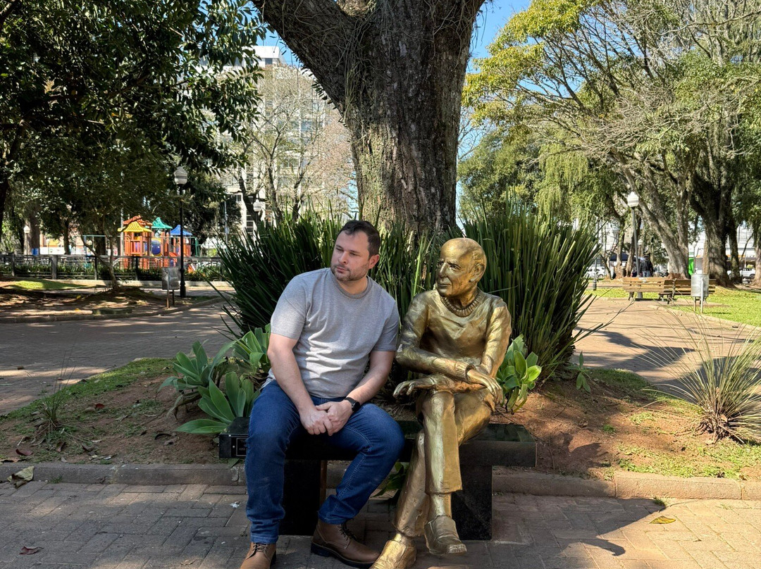 Monumento à Érico Veríssimo-Cruz Alta必去景点