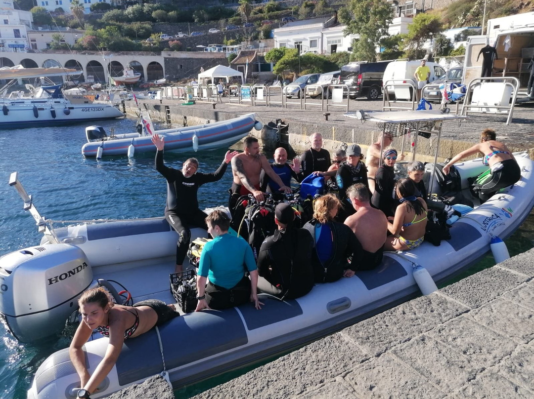 Lustrica diving-Ustica必去景点