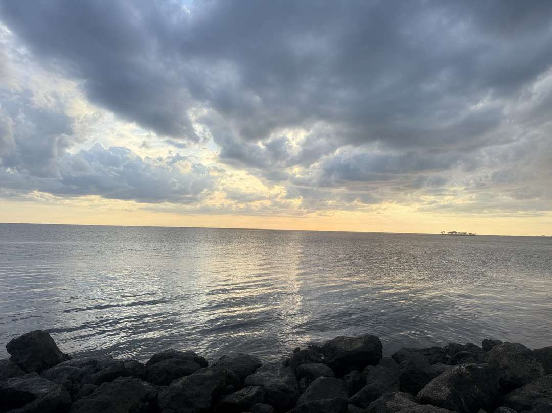 Fort Island Gulf Beach-克里斯特尔里弗必去景点